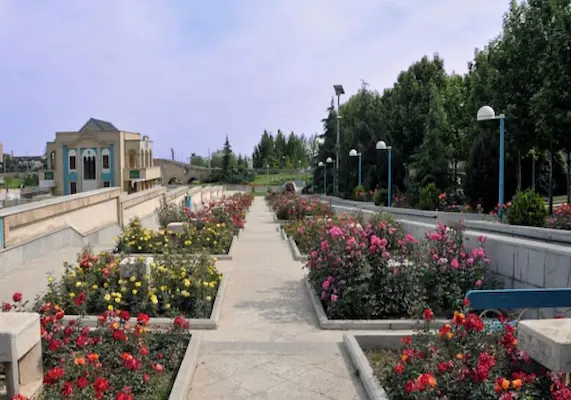 بوستان گفت‌وگو